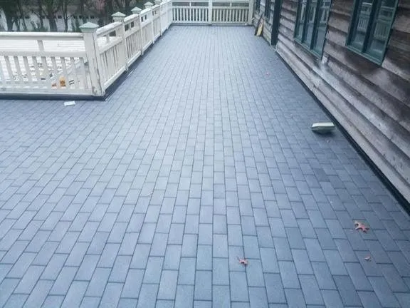 Slide of Vanderpool Roofing