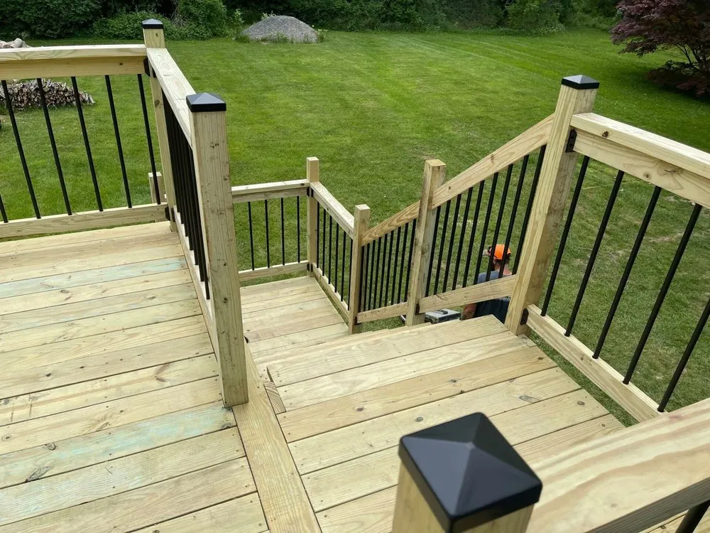 Slide of VanDusen Exteriors