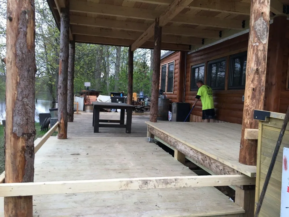 Slide of VanDusen Exteriors