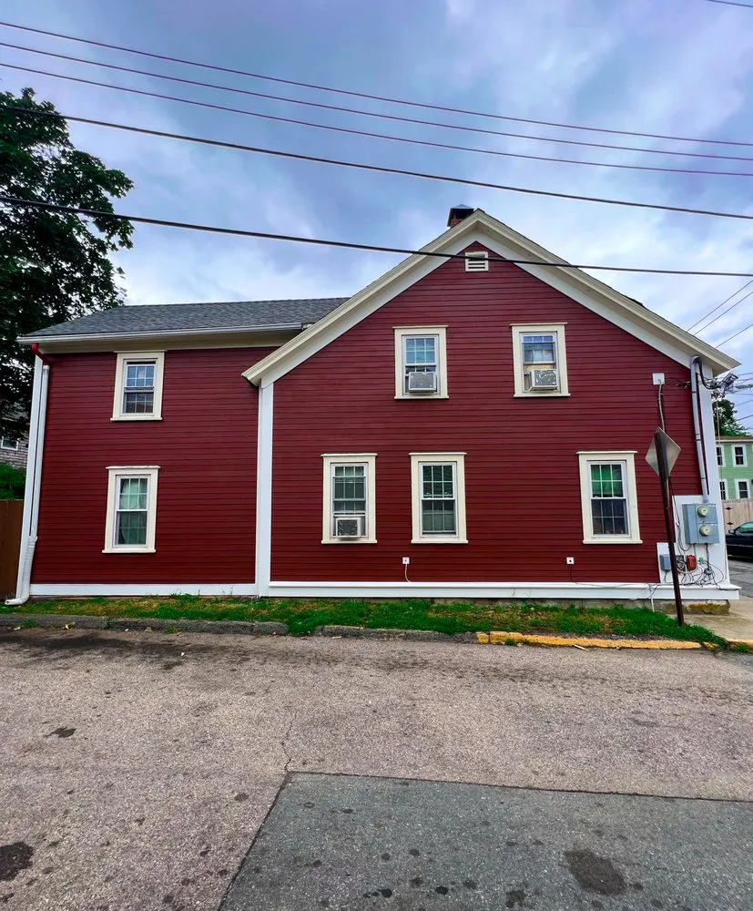 Slide of Vanelando Construction