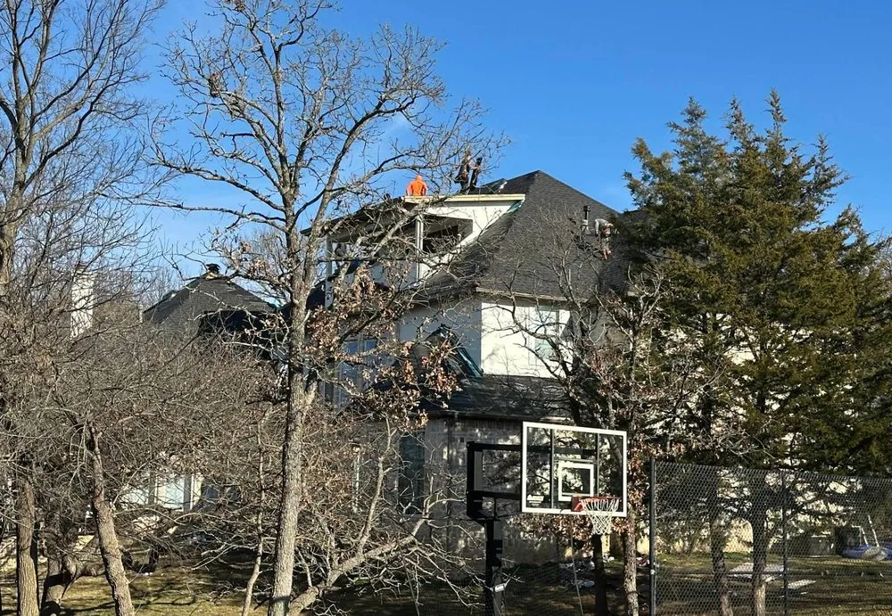 Slide of Vanguard General Contracting