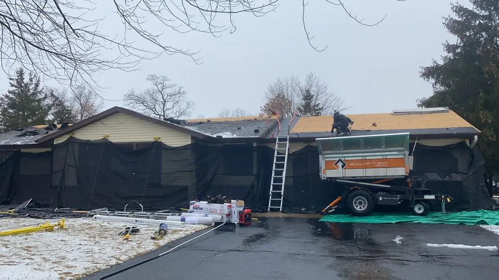 Slide of Vanguard Roofing & Siding