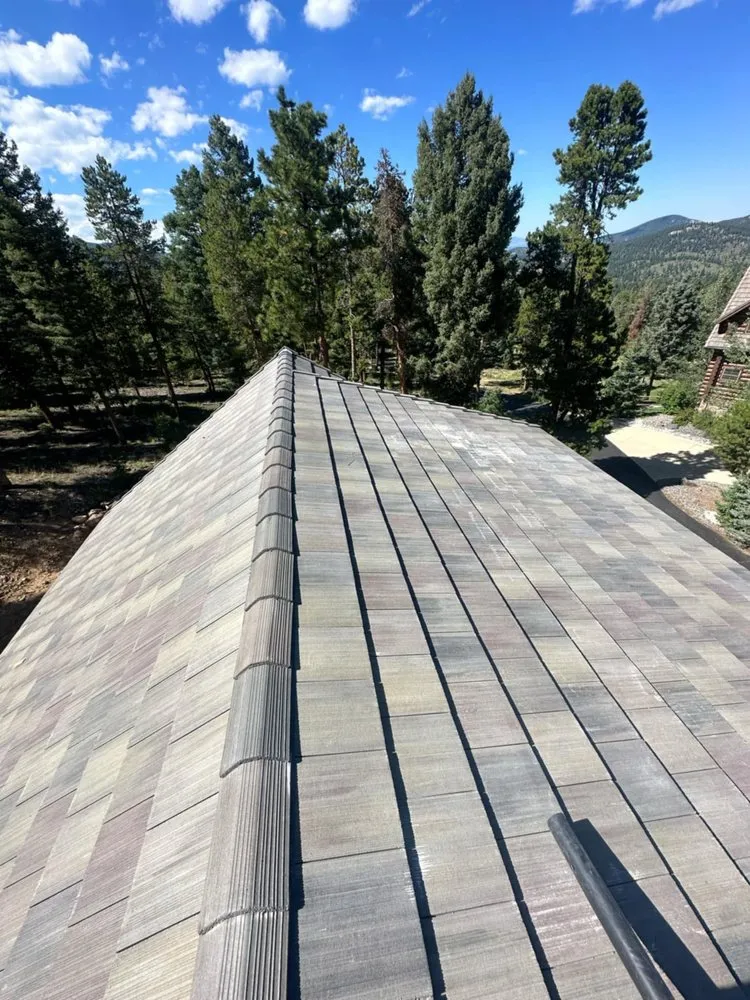 Slide of Vanguard Roofing