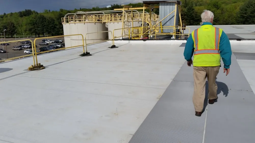 Slide of Vanguard Roofing