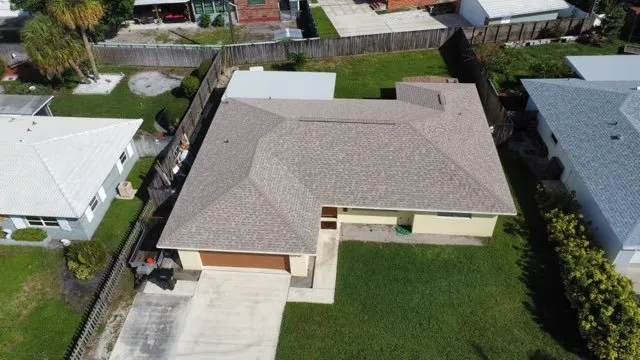 Slide of Vanni Roofing