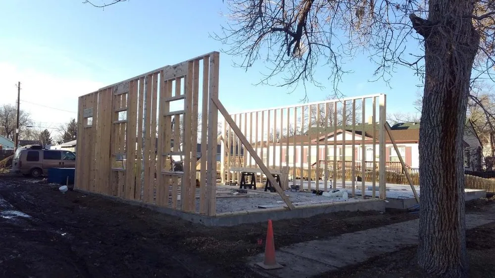 Slide of Vantage Construction