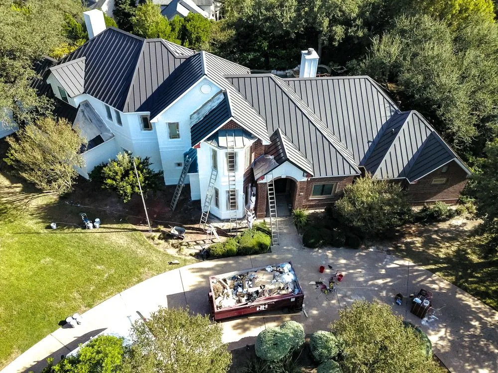 Slide of Vantage Roofing