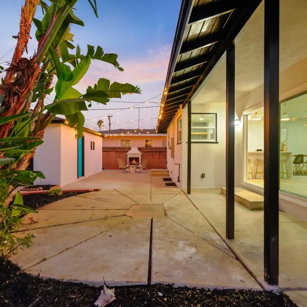 Slide of Var Construction