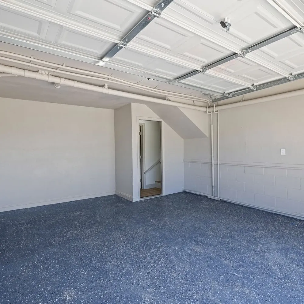 Slide of Var Construction