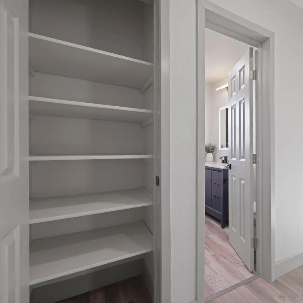 Slide of Var Construction