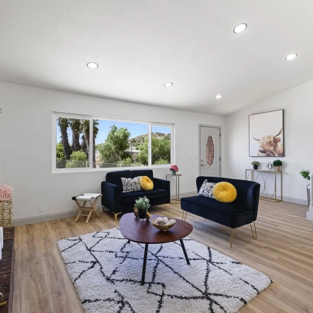 Slide of Var Construction