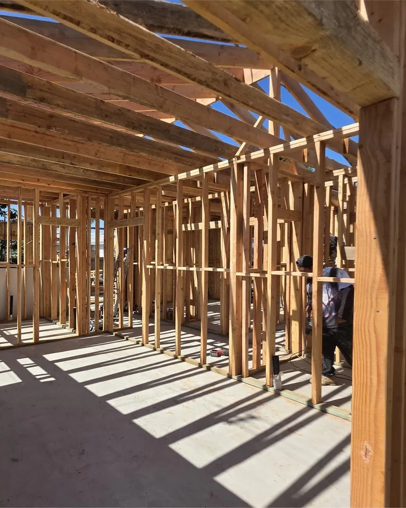 Slide of Var Construction