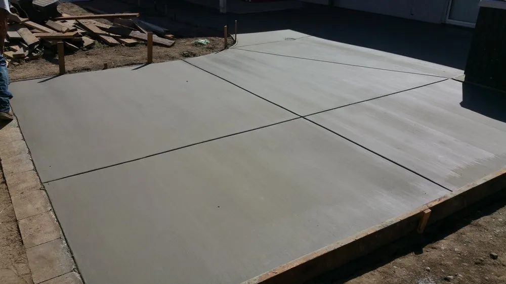 Slide of Vargas Construction & Handyman