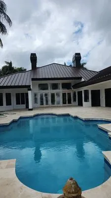 Vas Renovations Logo