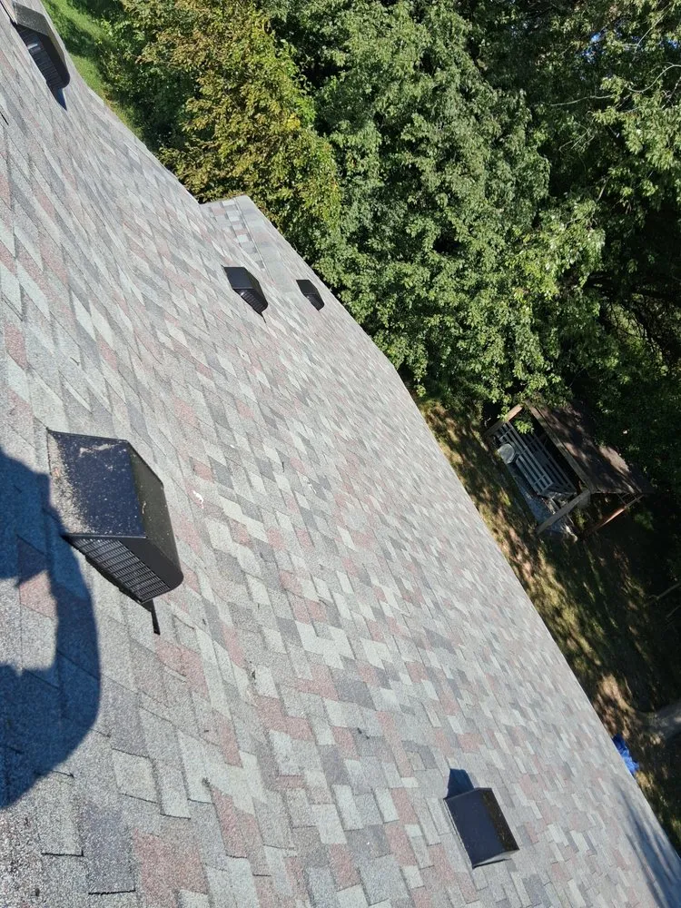 Trusted storm damage roof repair for residential properties across Ijamsville, MD - Vasqueisaiasrufin