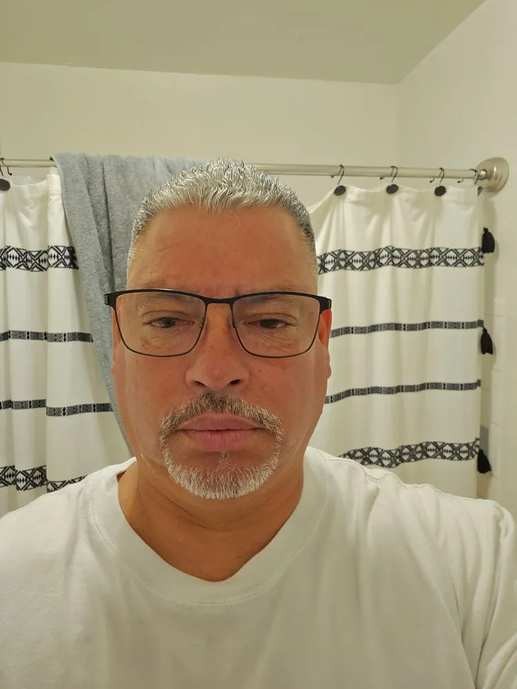 Slide of Vasquez Roofing ans Stucco