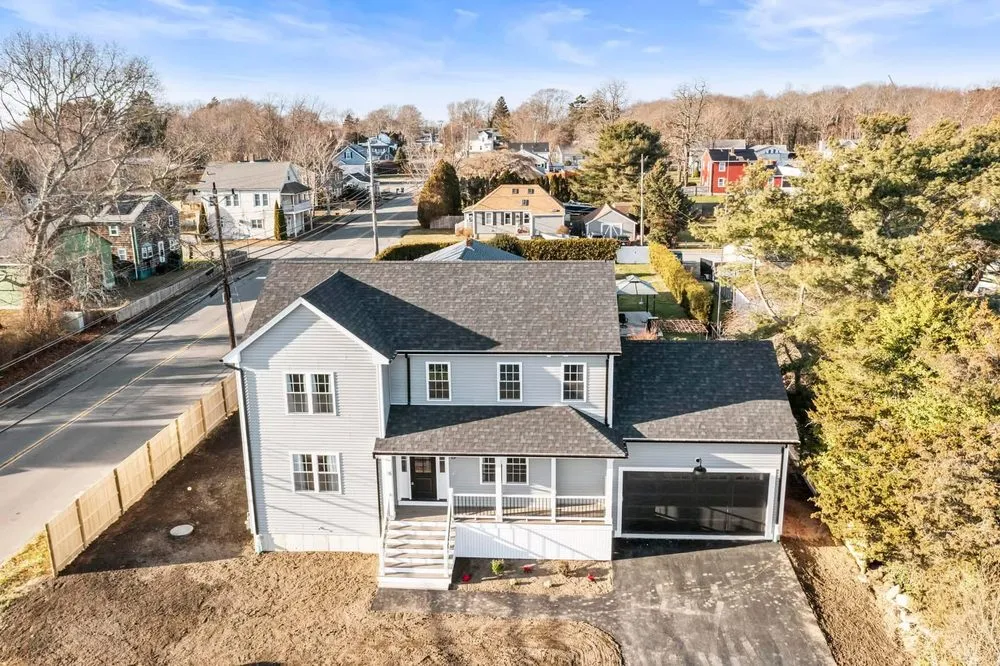 Slide of Vaz Construction