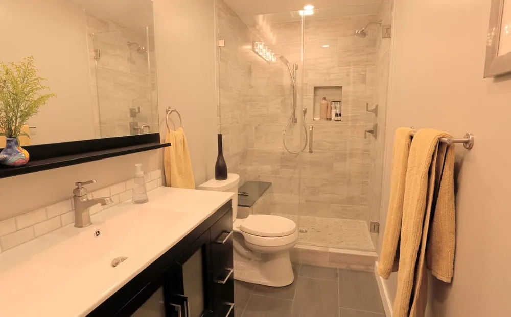 Slide of Vazana Construction