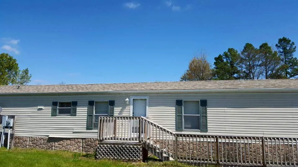 Slide of Vazquez Contracting