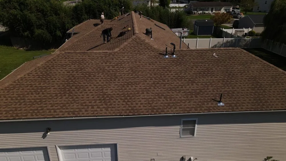 Slide of Vazquez Roofing