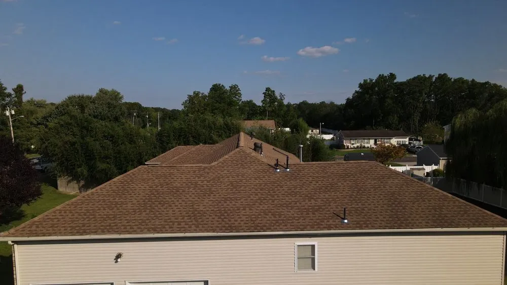 Slide of Vazquez Roofing