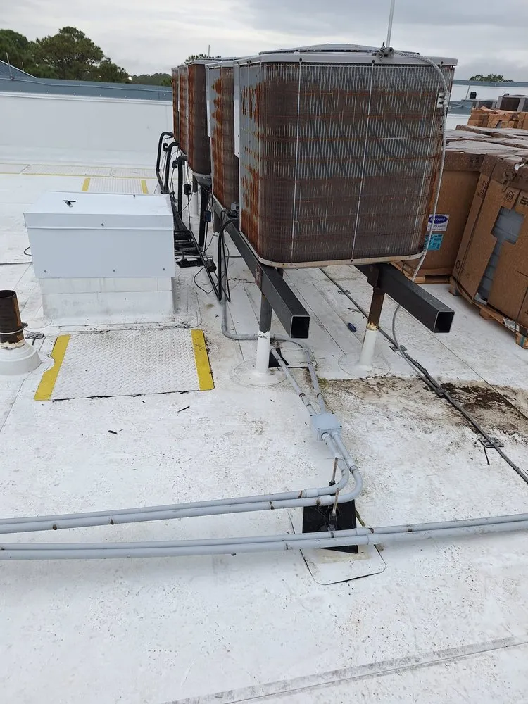 Reliable roof replacement near you in Winston-Salem, NC by Vea Construction