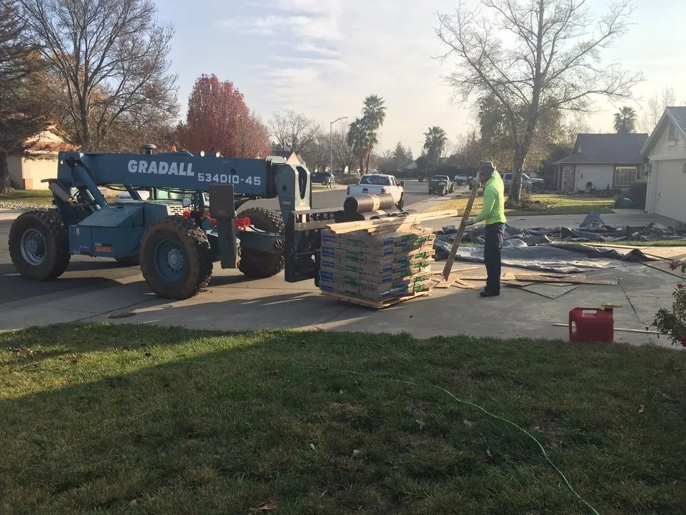 Slide of Ved's Roofing