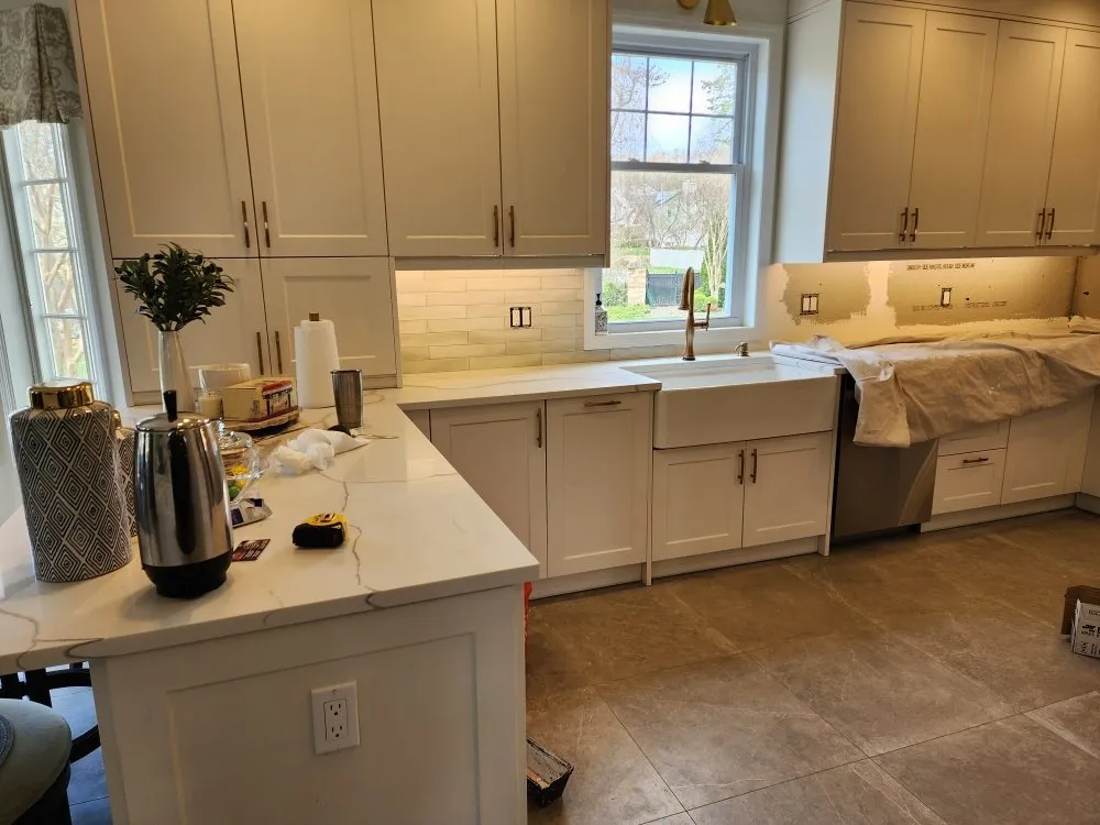 Slide of Velasquez construction