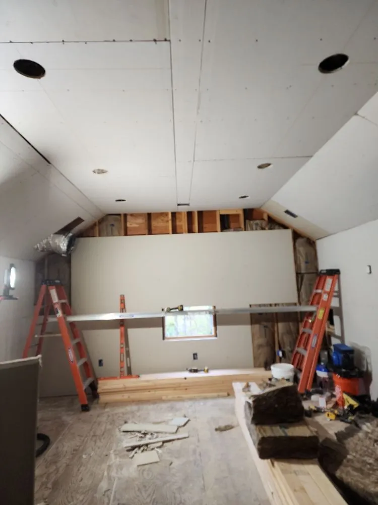 Slide of Velasquez construction