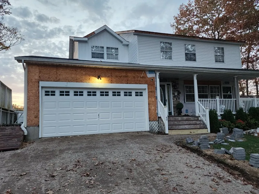 Slide of Velasquez construction