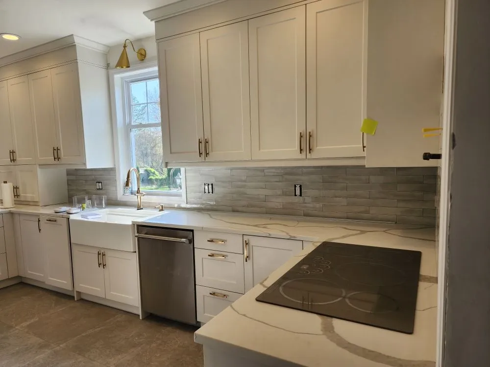 Slide of Velasquez construction