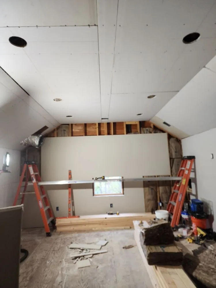 Slide of Velasquez construction