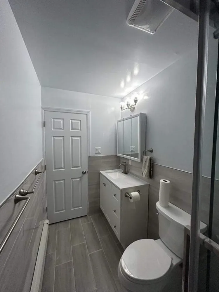 Slide of Velasquez construction