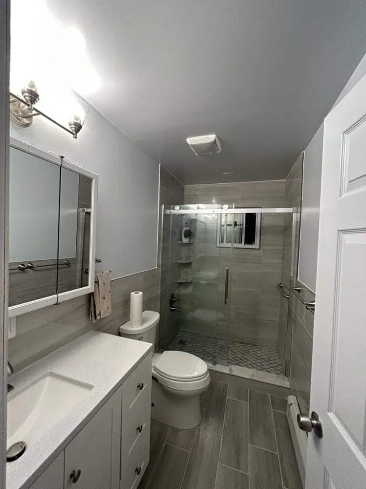 Slide of Velasquez construction