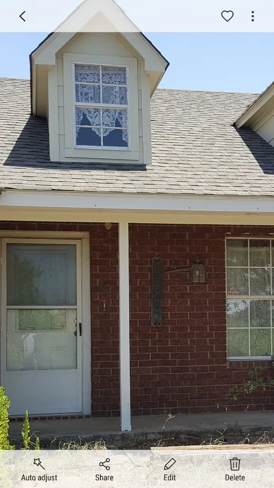 Local roof leak repair experts serving Eddy, TX - Velasquez Remodeling & Roofing