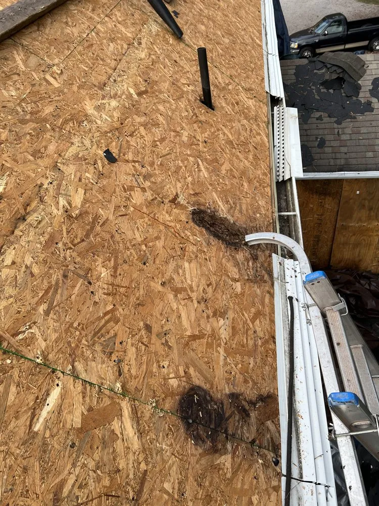 Slide of Velasquez Roofing