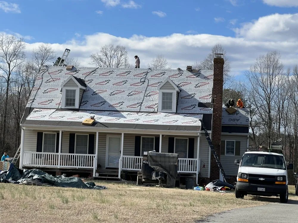 Slide of Velasquez Roofing