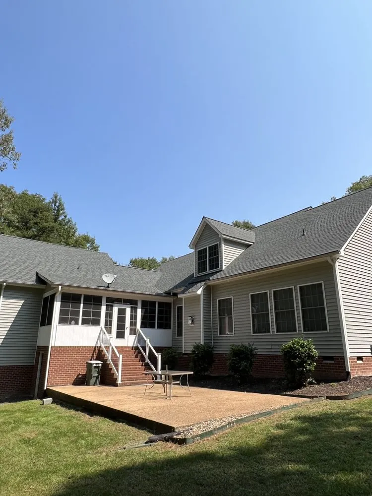 Slide of Velasquez Roofing
