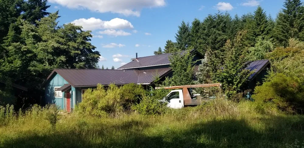 Slide of Velazquez Construction