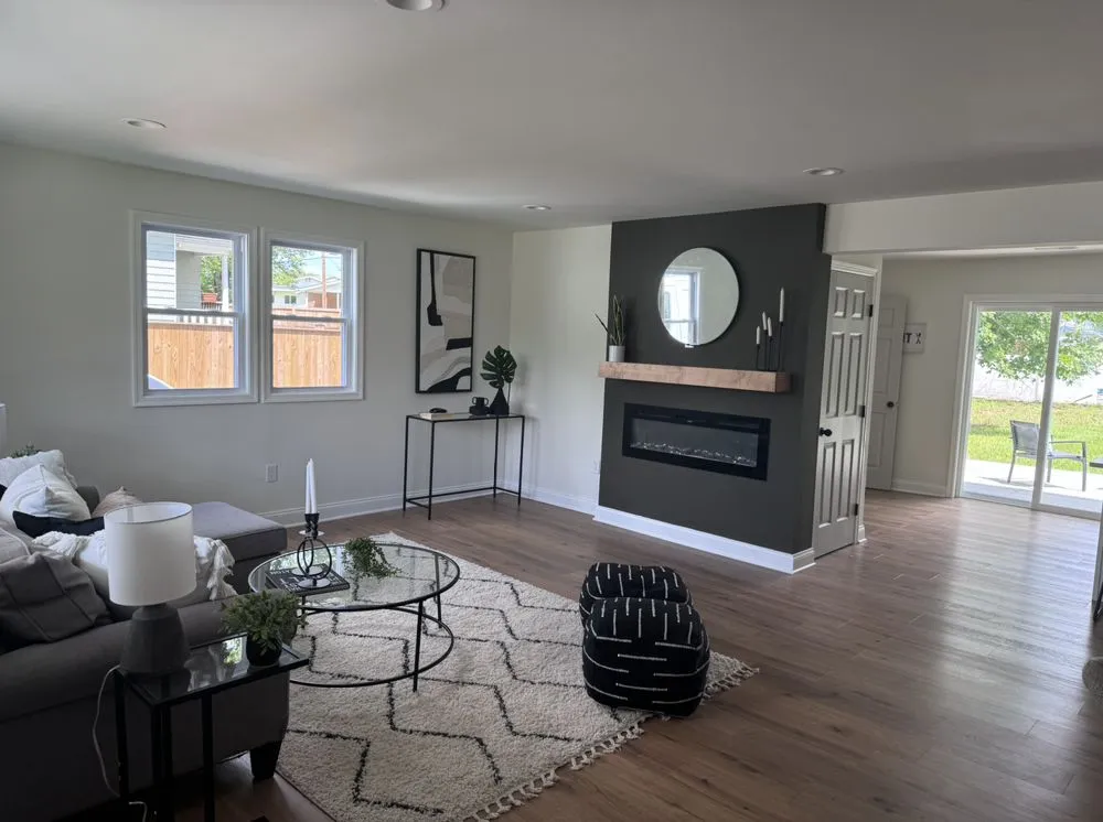 Slide of Velazquez Contractors