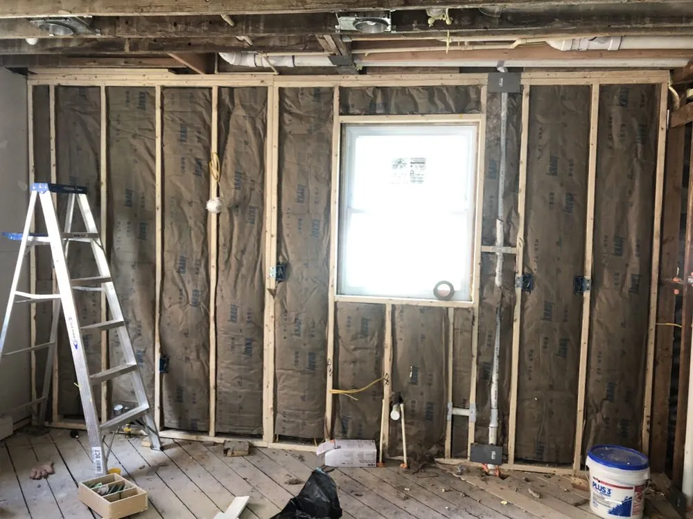 Slide of Velazquez Contractors