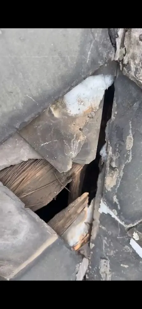 Slide of Vellox Construction & Roofing