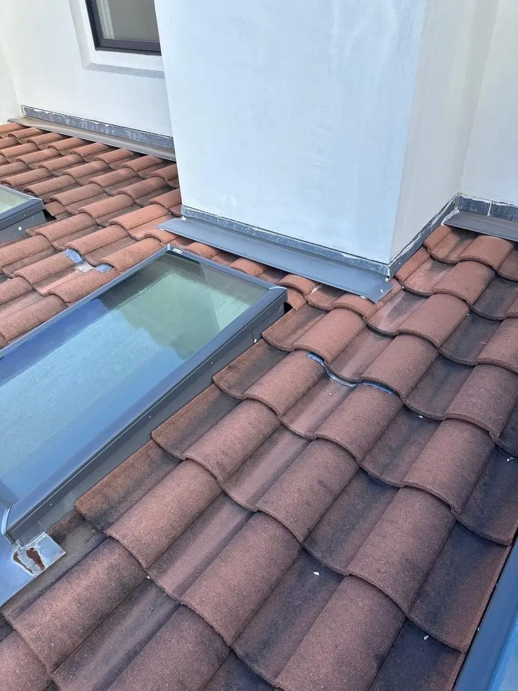 Slide of Ventov Roofing