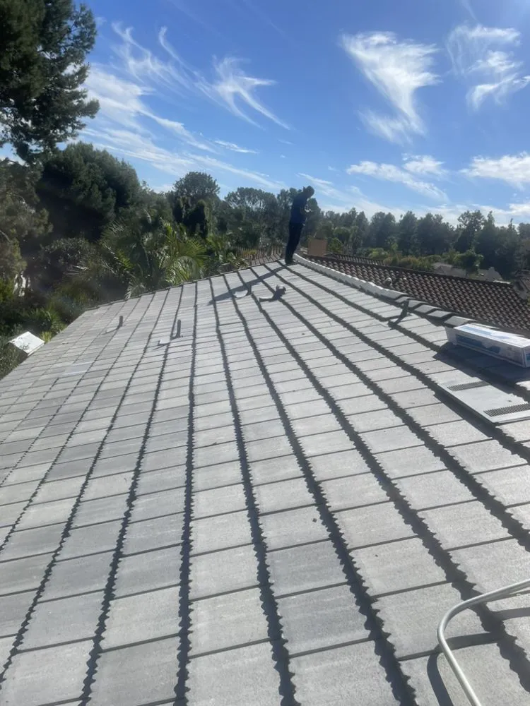 Slide of Venture Roofing