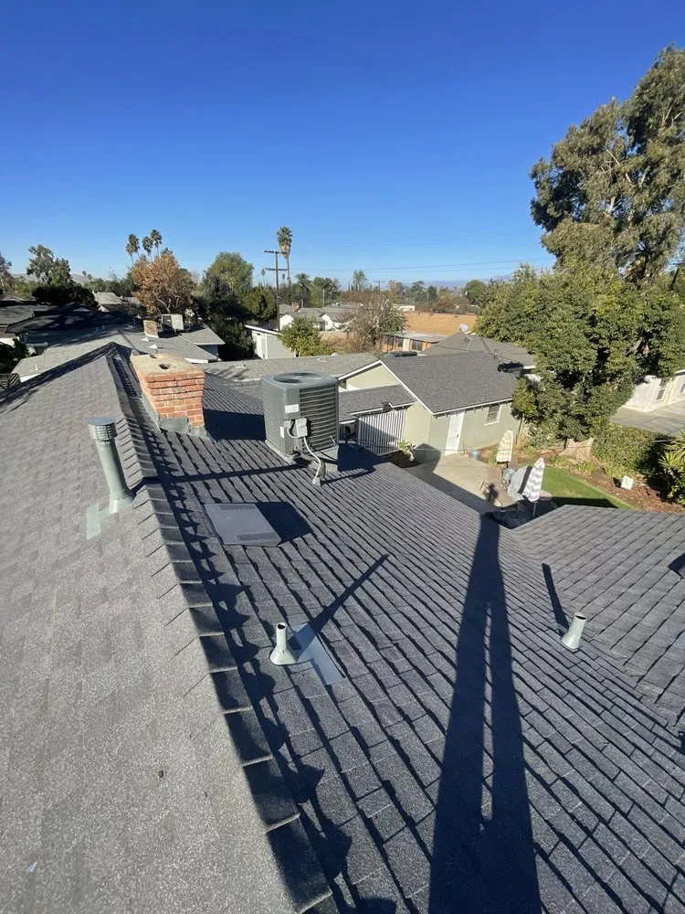 Slide of Venture Roofing