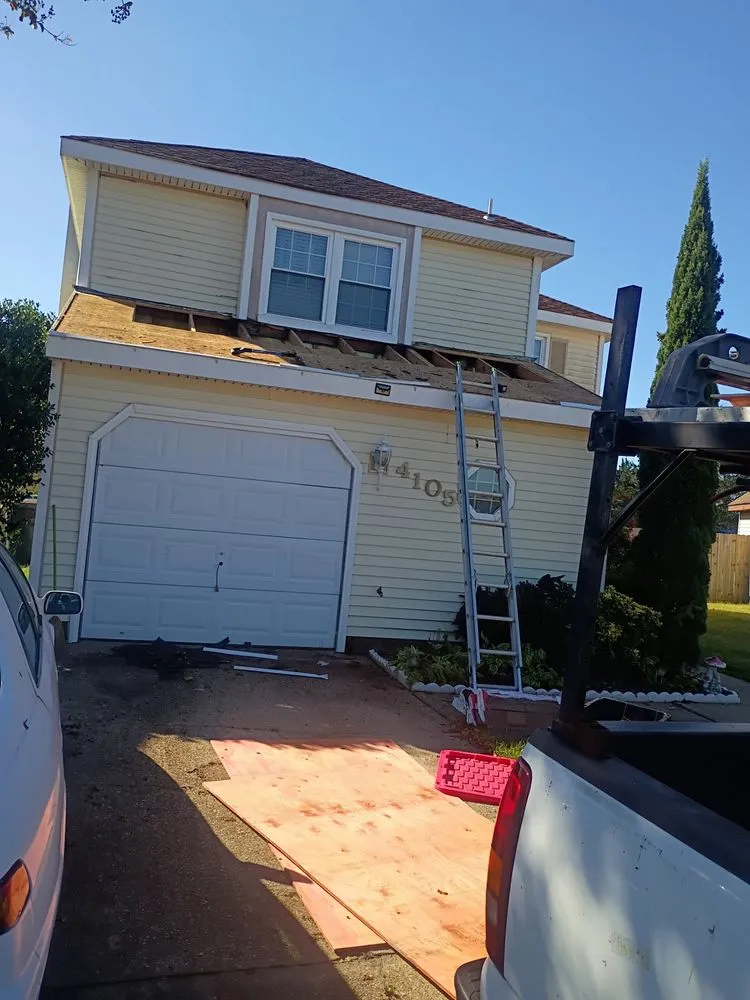 Slide of Venture Roofing