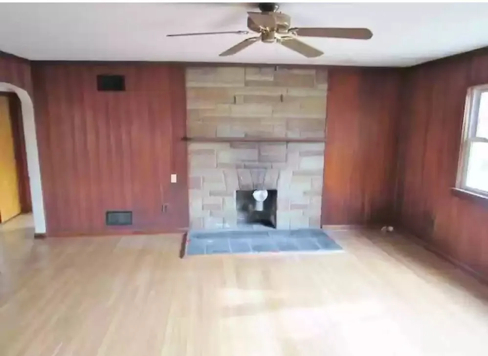 Slide of Venturize Construction