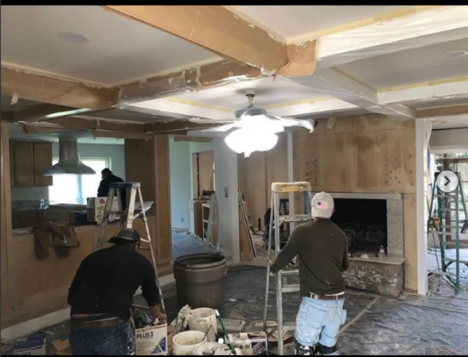 Slide of Verde Roofing & Construction