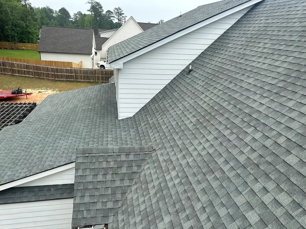 Slide of Verdes Contractors