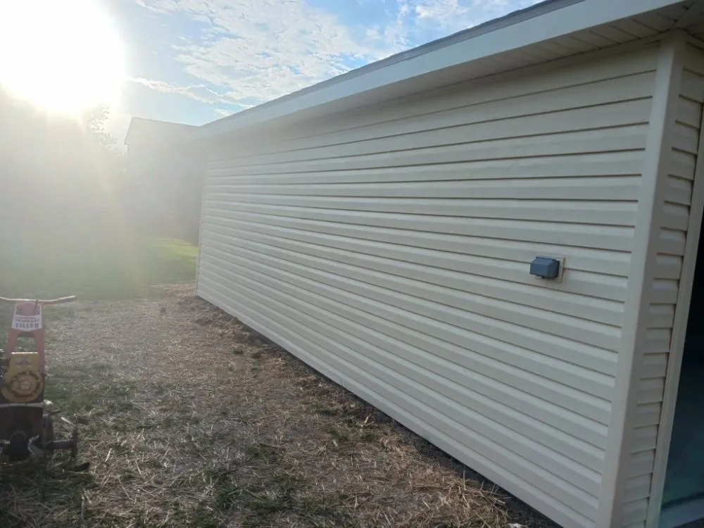 Slide of Vermilion Vinyl Home Exteriors